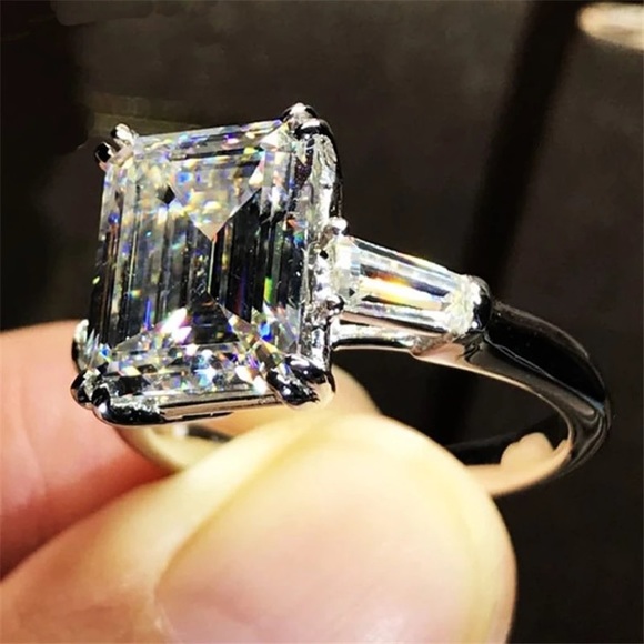 5.62ct Three Stones Setting Asscher Cut Created White Sapphire - Picture 9 of 16